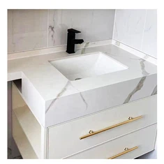 Кварцова мивка за баня